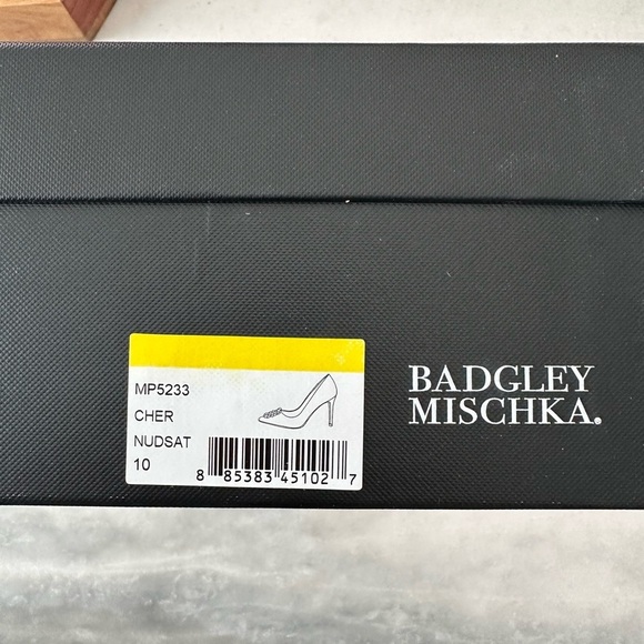 BADGLEY MISCHKA Cher Crystal Buckle Pumps Satin - Picture 9 of 10